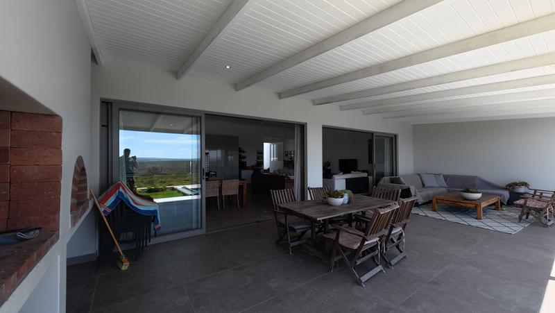4 Bedroom Property for Sale in Yzerfontein Western Cape